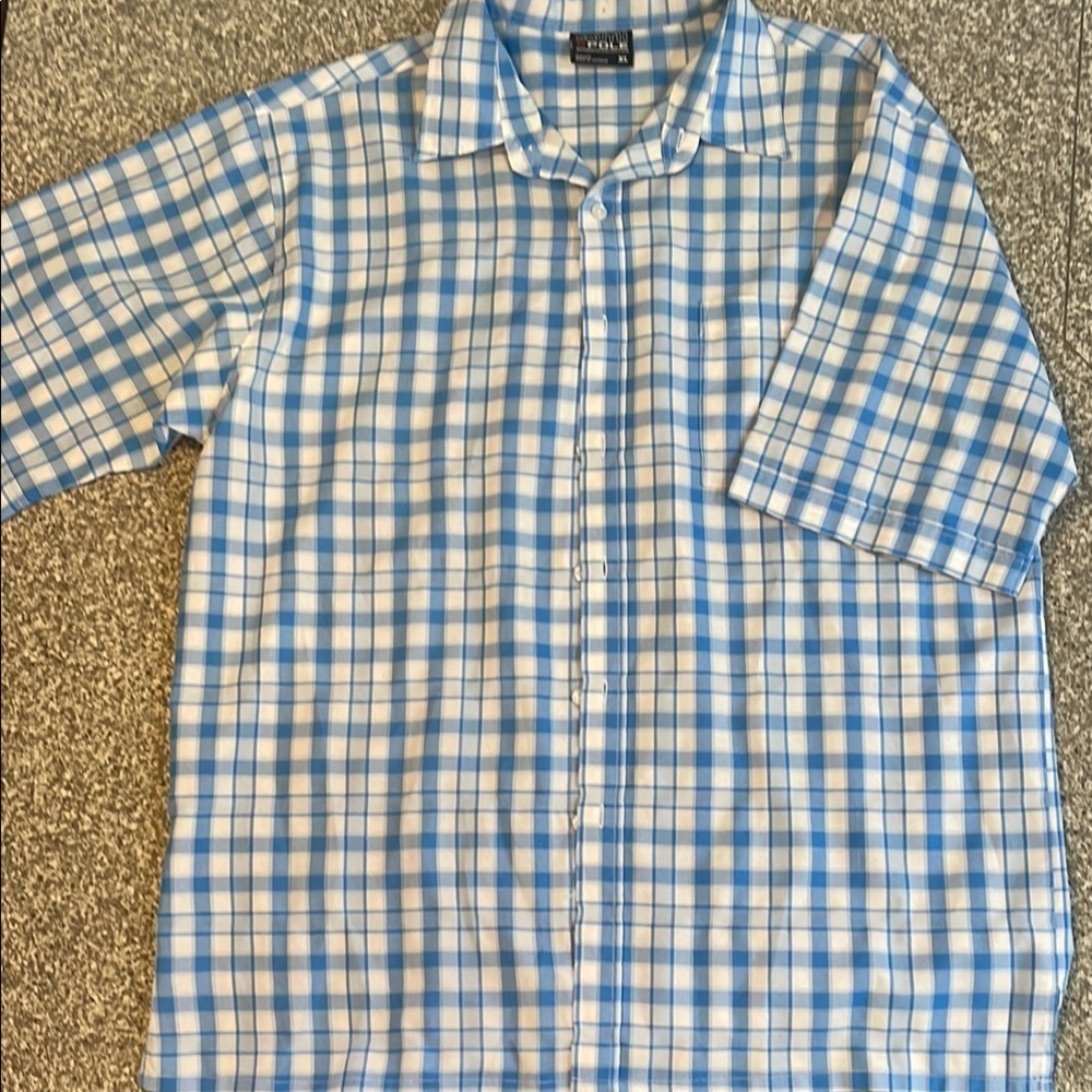 Vintage South Pole men’s Blue button down Checkered Shirt